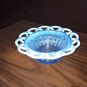 Vintage Katy Blue Lace Edge Opalescent Fruit Bowl Candy Dish Imperial Glass Ohio